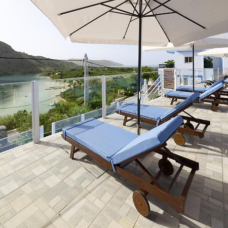 Lake View Suites Kavallos  ภายนอก รูปภาพ