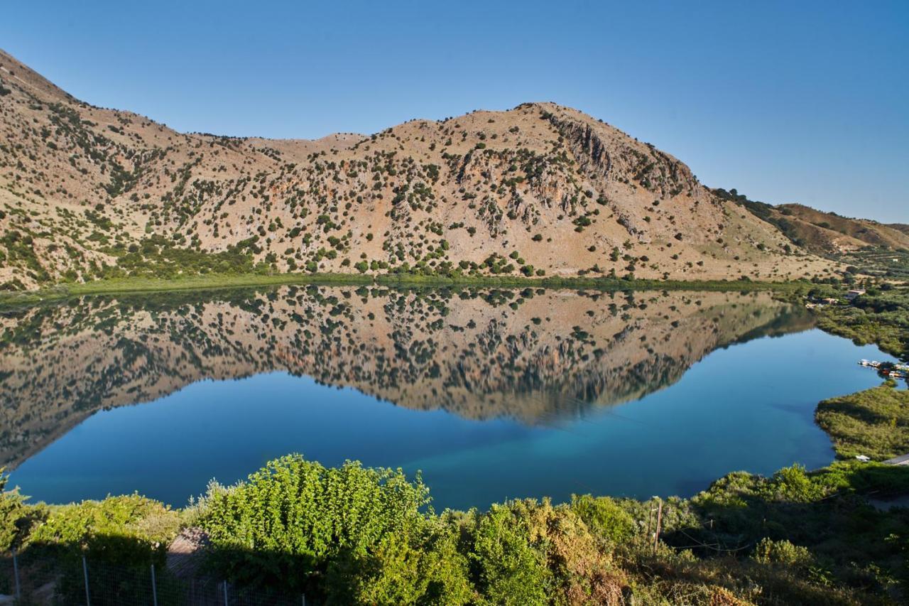 Lake View Suites Kavallos  ภายนอก รูปภาพ