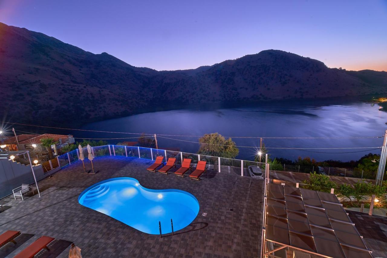 Lake View Suites Kavallos  ภายนอก รูปภาพ