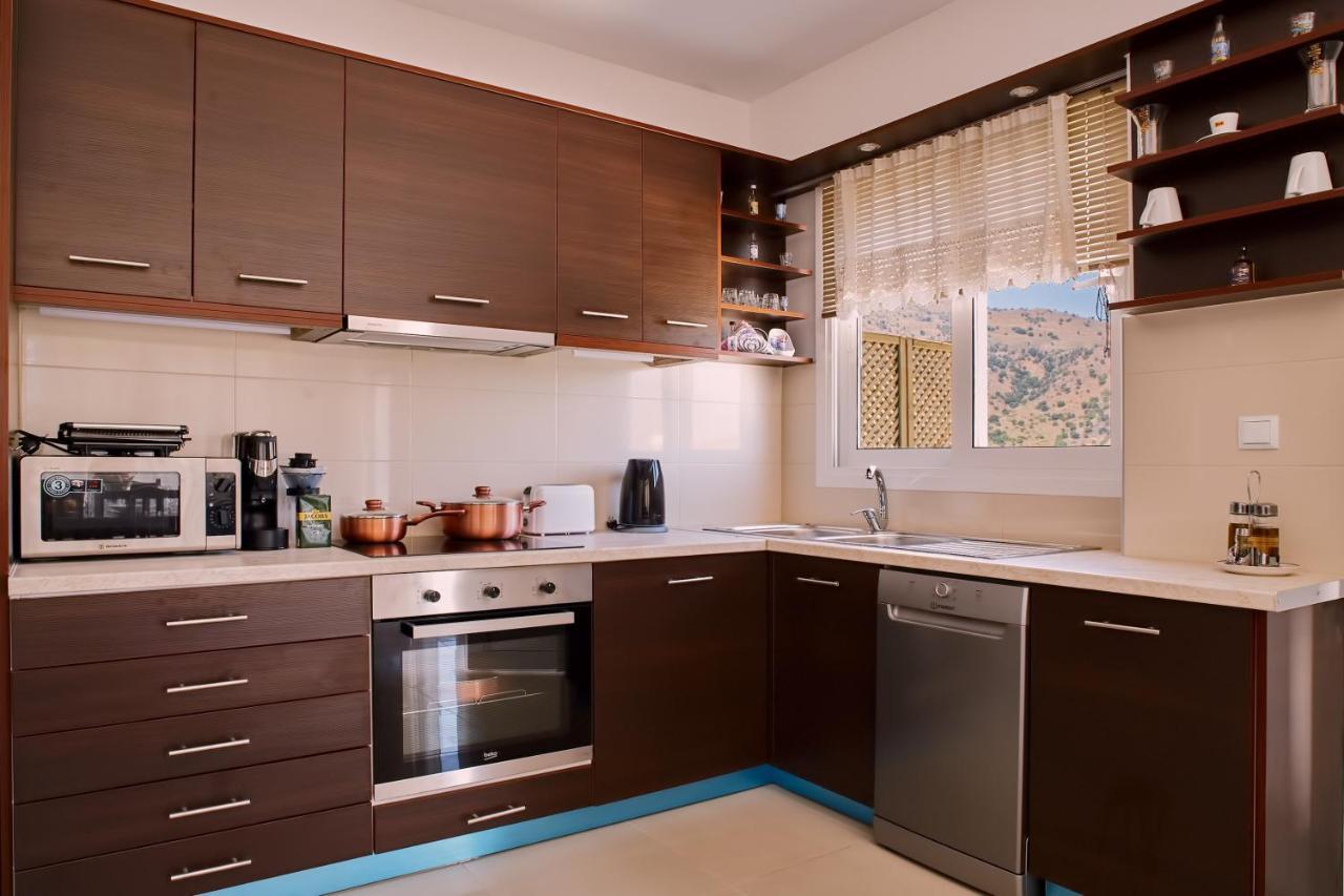 Lake View Suites Kavallos  ภายนอก รูปภาพ