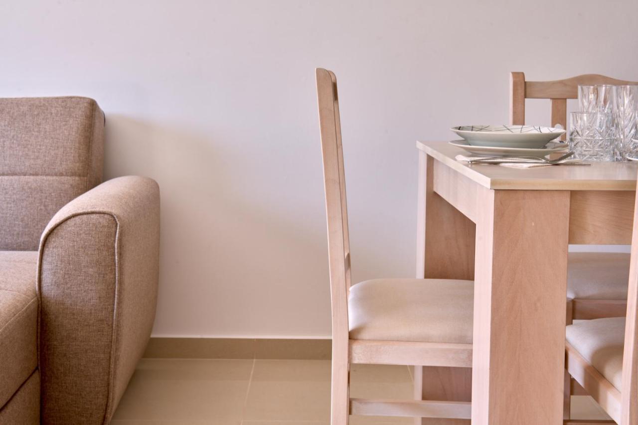 Lake View Suites Kavallos  ภายนอก รูปภาพ
