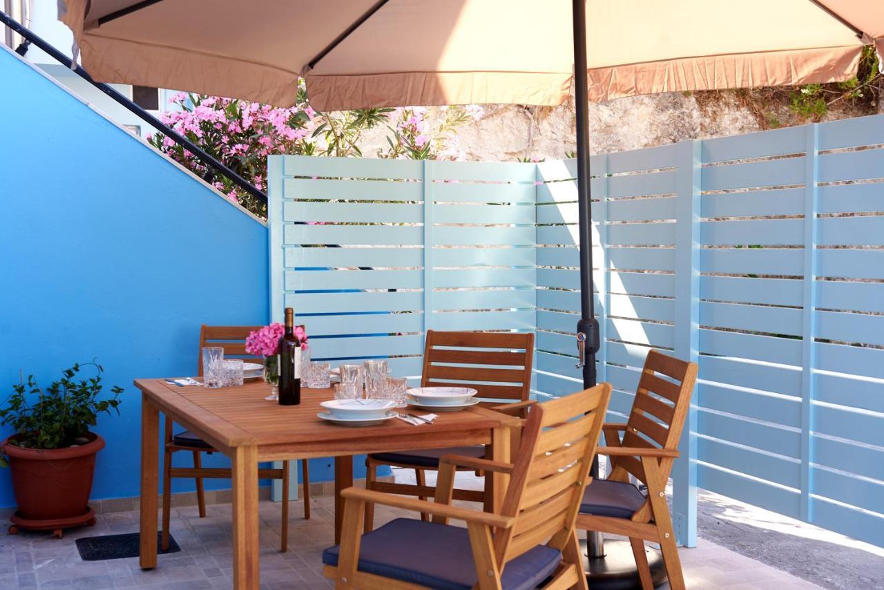 Lake View Suites Kavallos  ภายนอก รูปภาพ