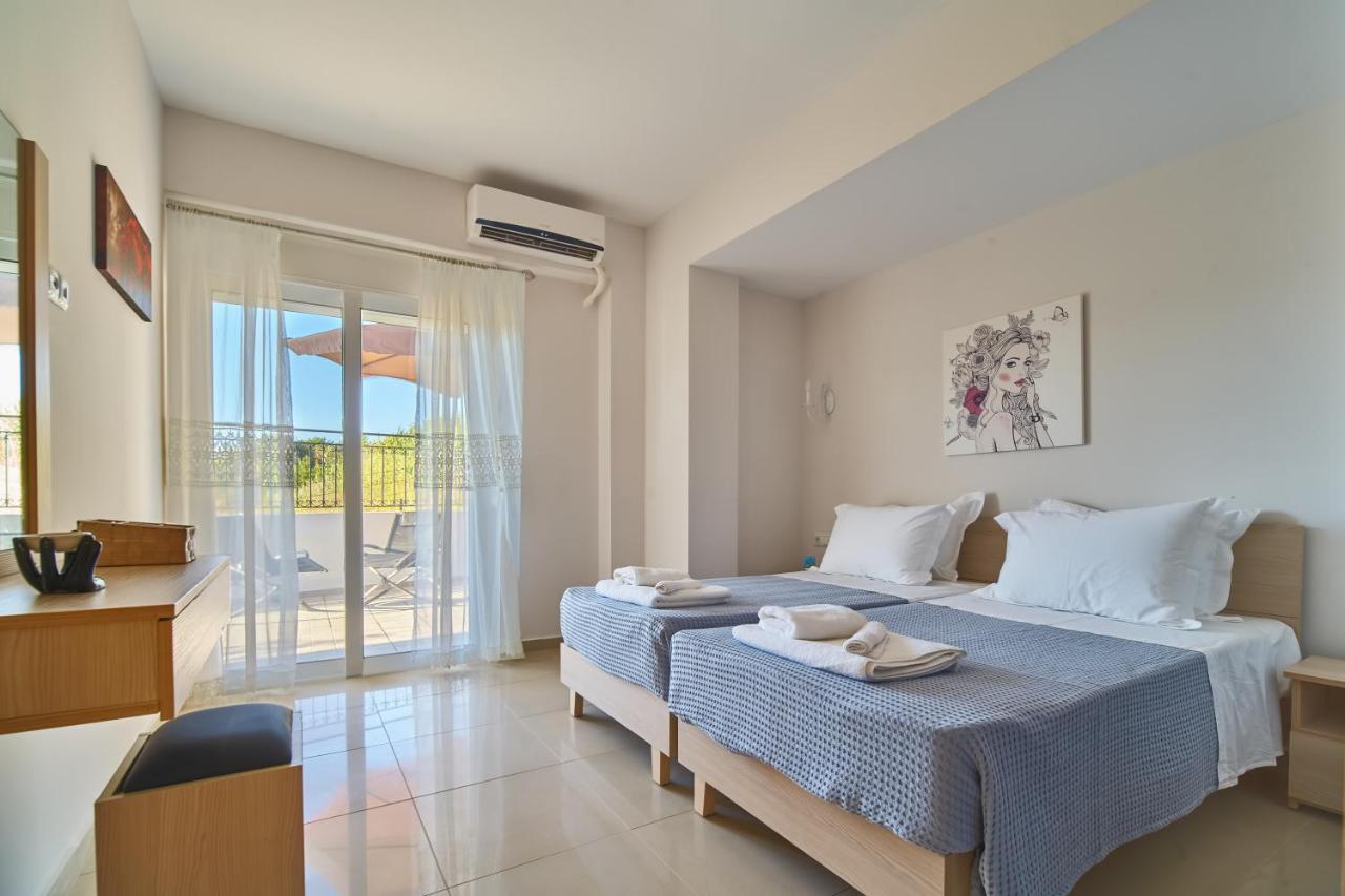 Lake View Suites Kavallos  ภายนอก รูปภาพ