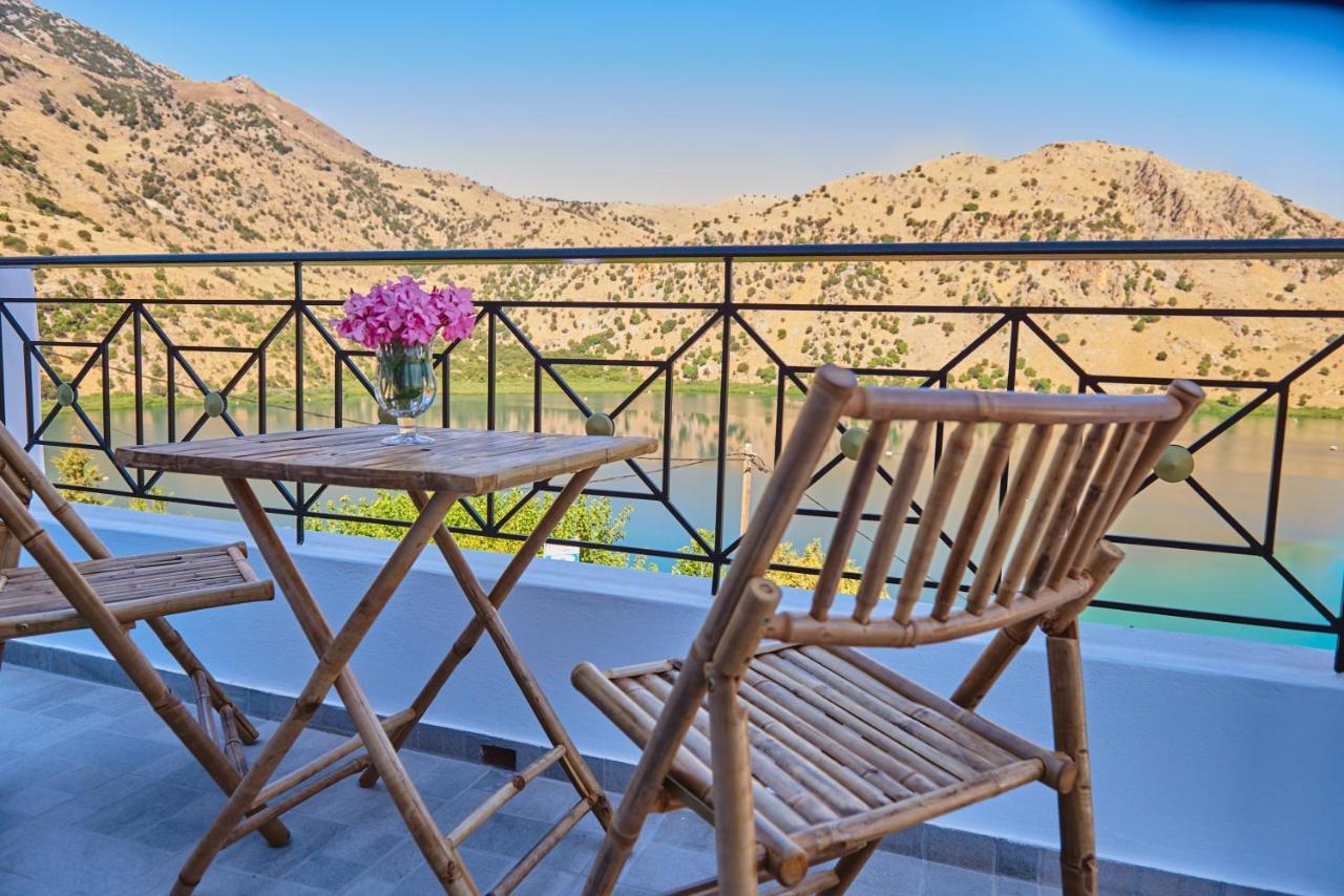 Lake View Suites Kavallos  ภายนอก รูปภาพ