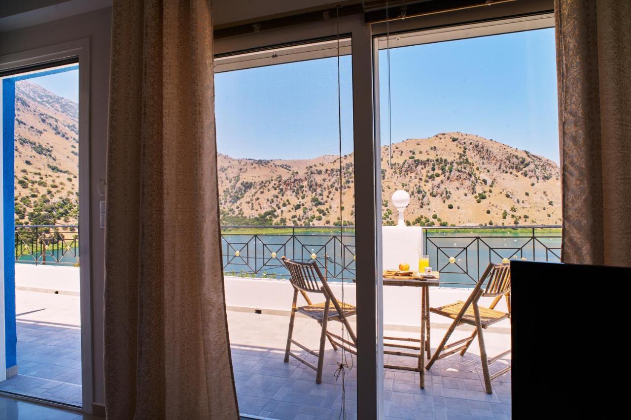 Lake View Suites Kavallos  ภายนอก รูปภาพ