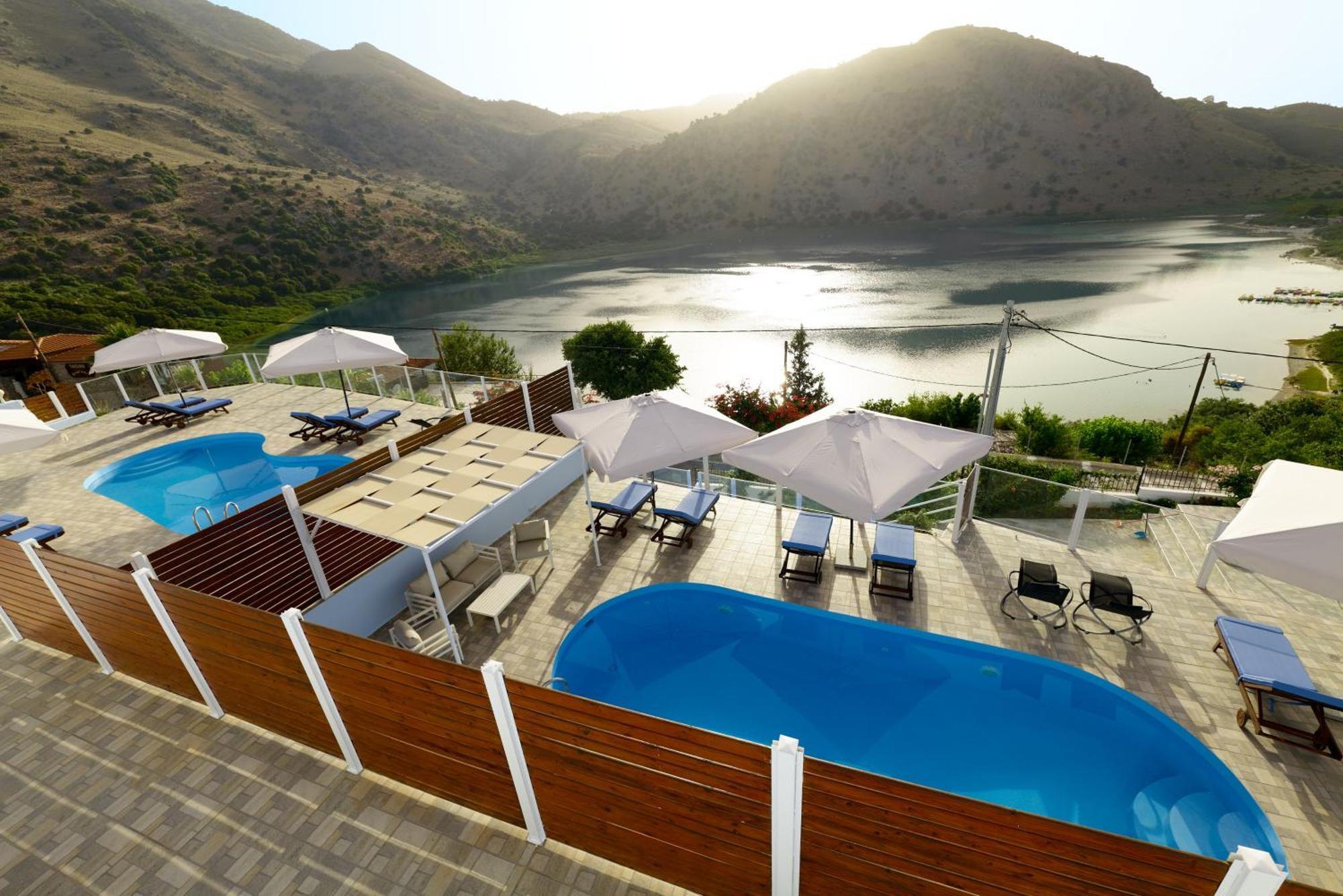 Lake View Suites Kavallos  ภายนอก รูปภาพ